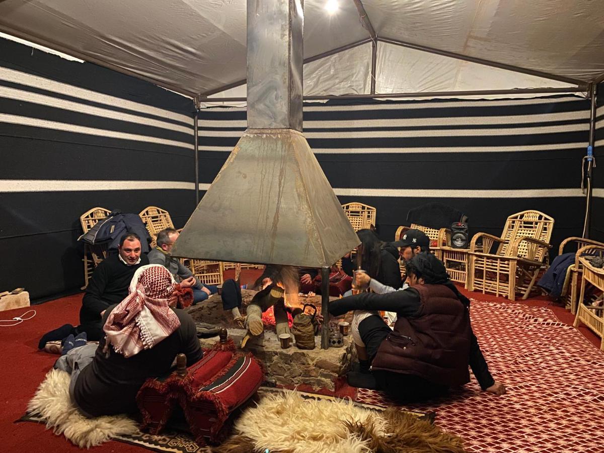 Wadi Rum Camp Exteriör bild