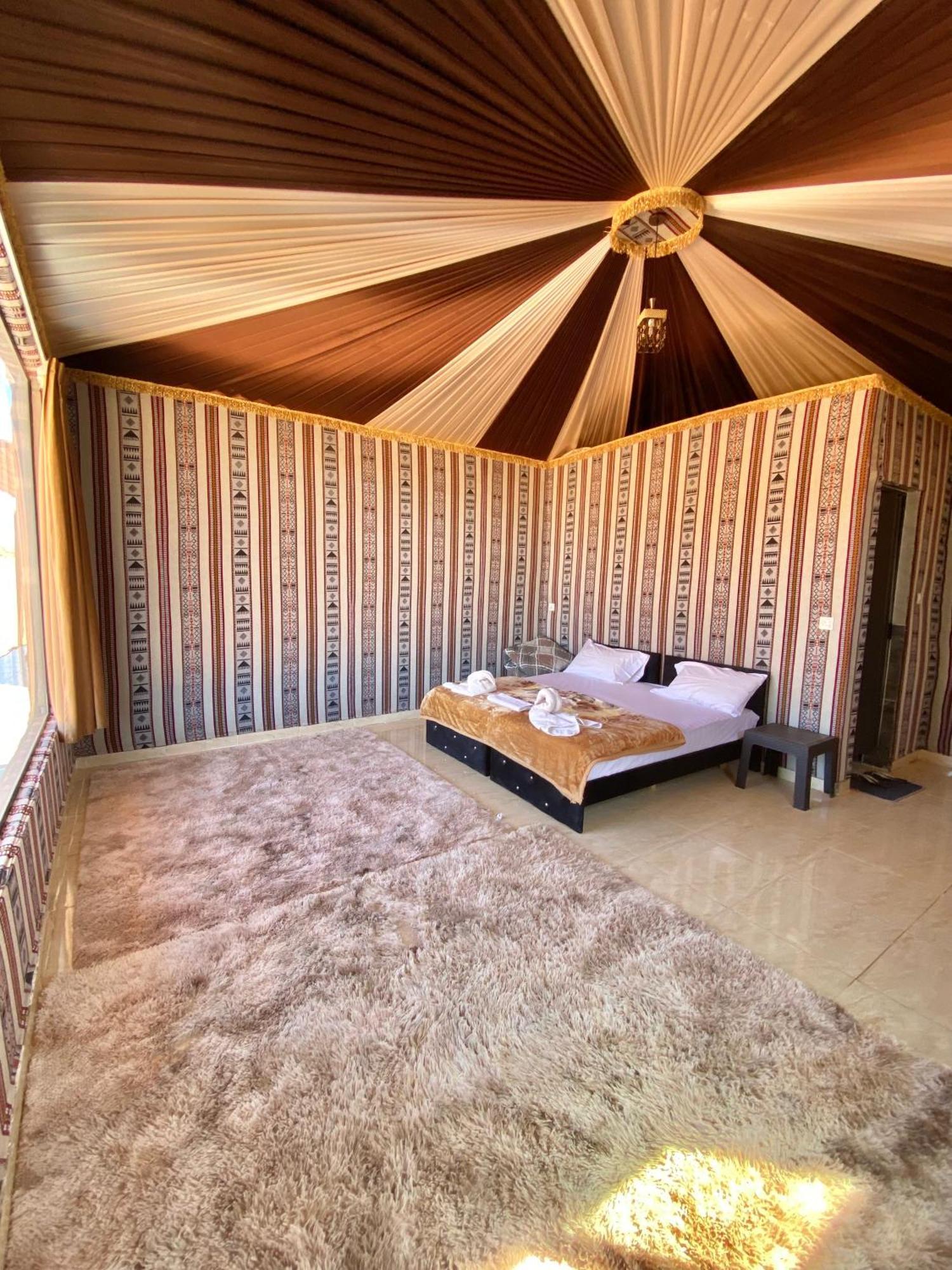 Wadi Rum Camp Exteriör bild