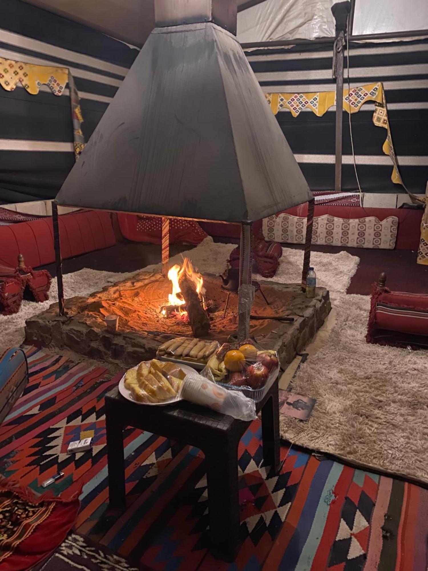 Wadi Rum Camp Exteriör bild